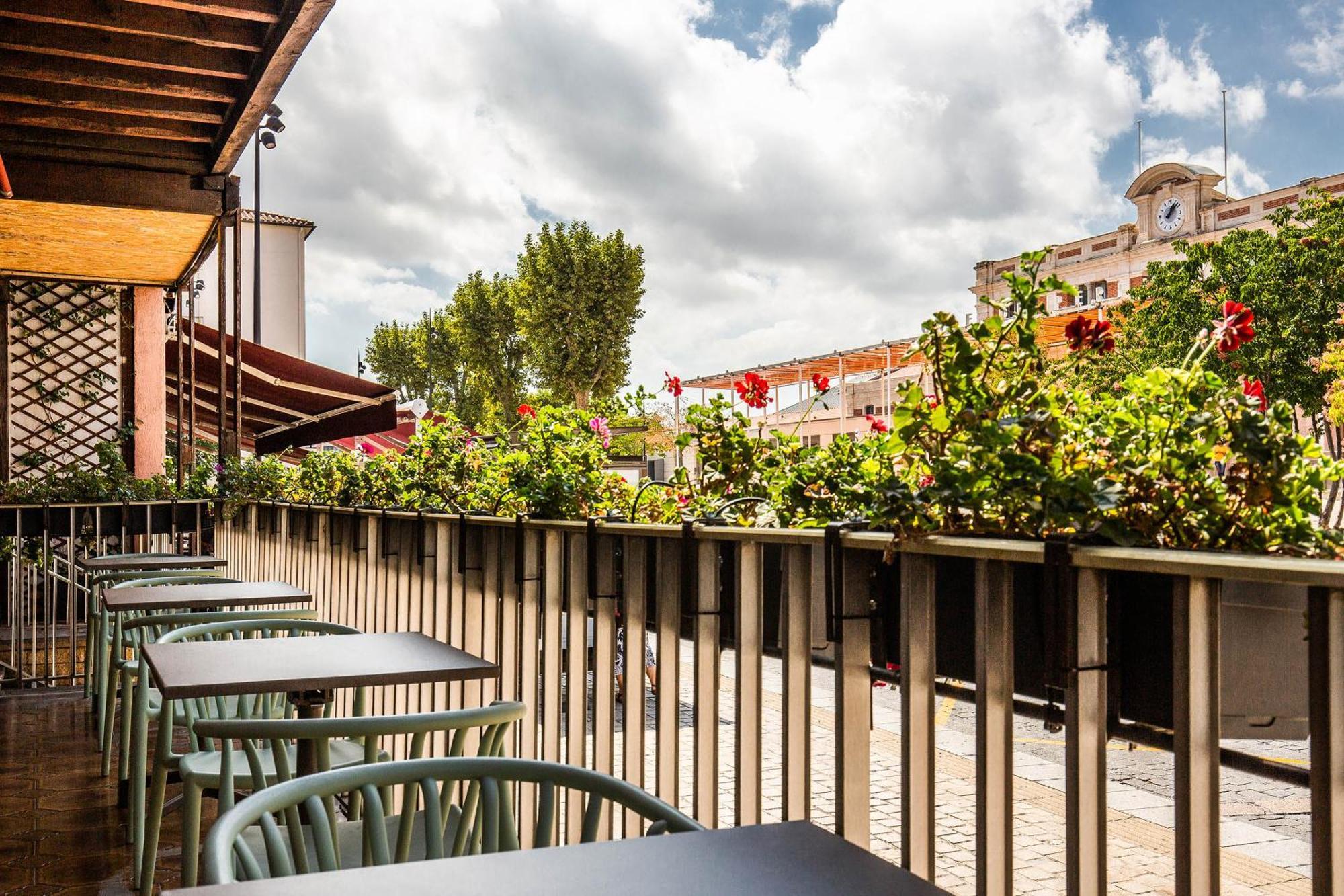 Hostel Pb - Perpignan Gare Eksteriør billede